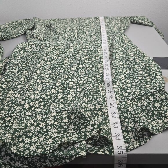 Lulus Blooming Darlin' Green Floral Print Ruffled Mini‎ Dress Size Medium - Picture 9 of 9